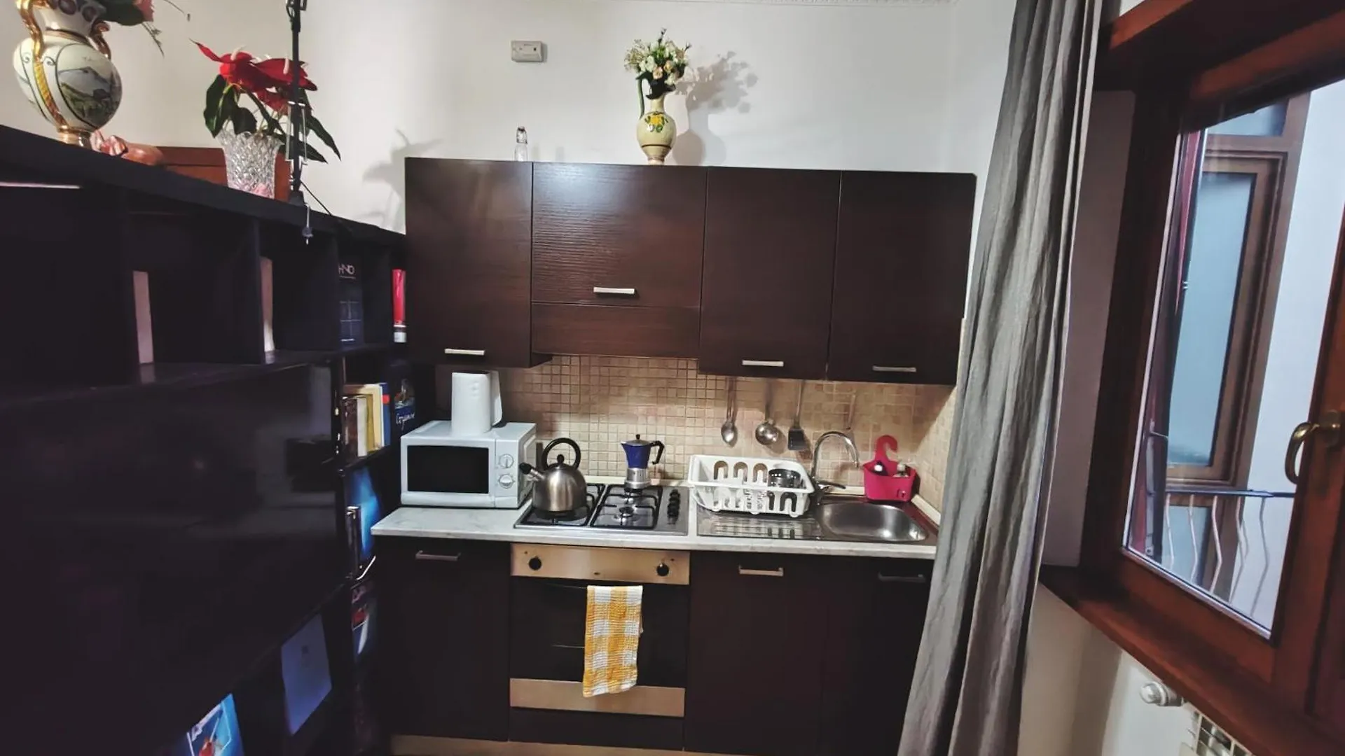 In The Heart Of Rome Apartment